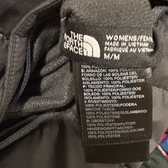 The North Face Women's Reversible Mossbud Swirl Jacket l Size: Medium - Picture 14 of 16